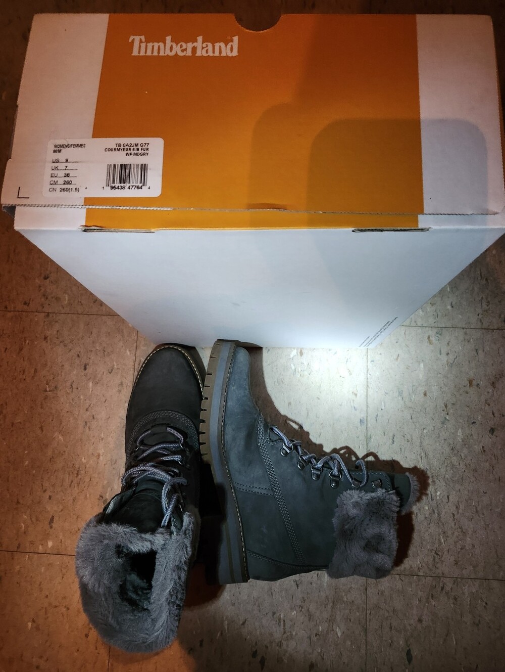 Women's Gray WATERPROOF Faux-Fur Lined Ankle Booties Boots 9 TIMBERLAND